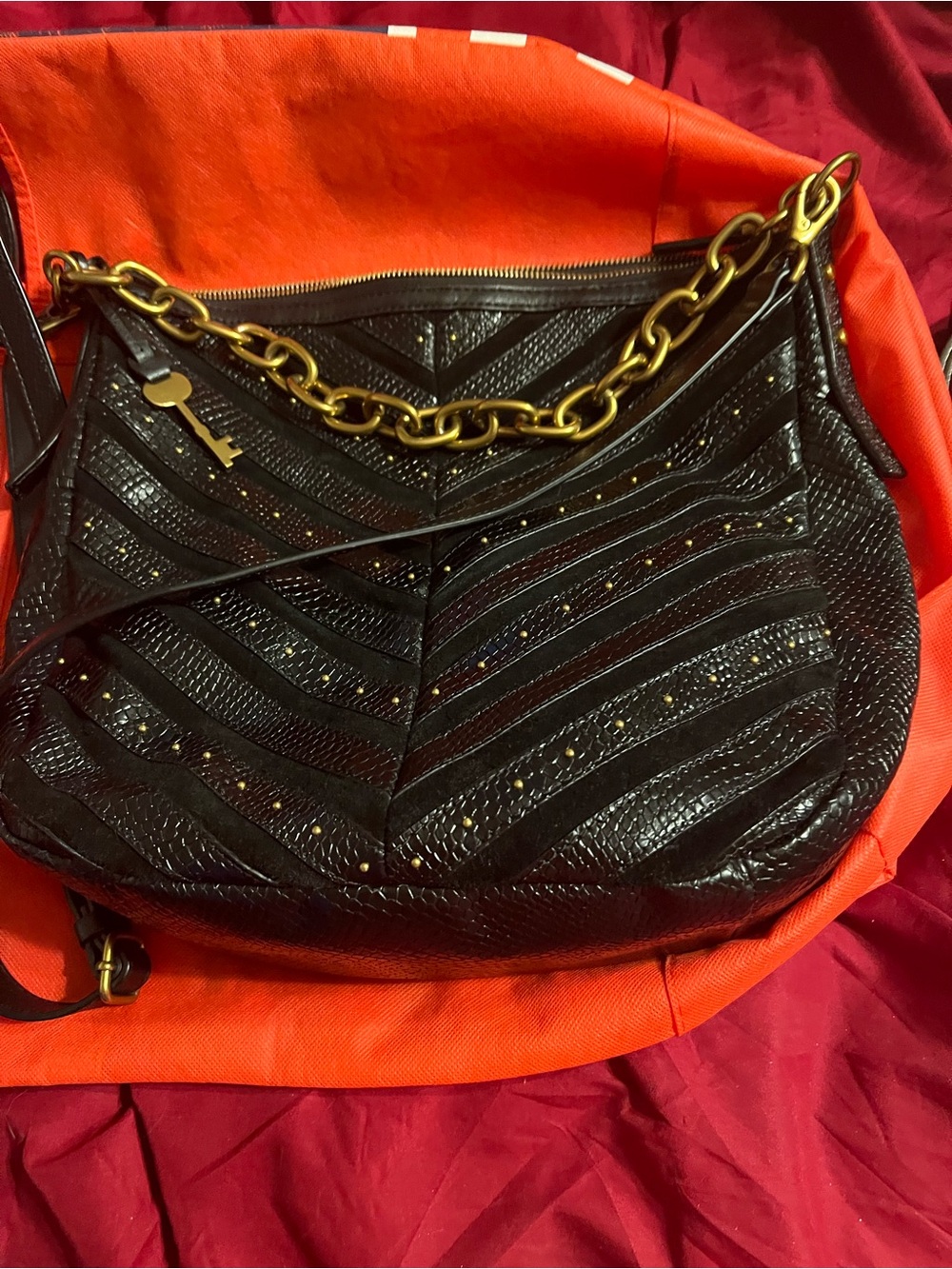 Fossil Black Chevron-Textured Shoulder Bag with Gold Chain